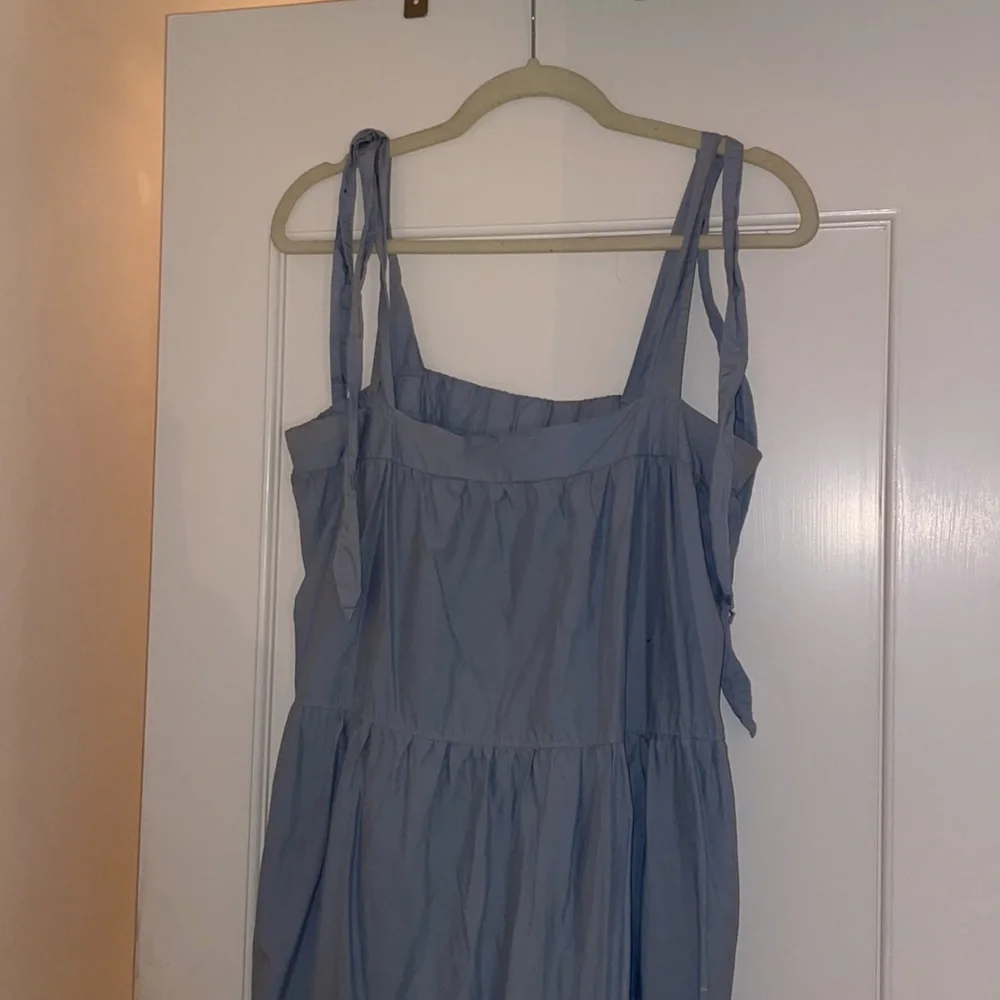 Revolve maxi dress - Picture 3 of 4